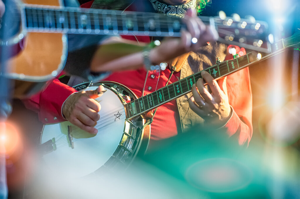 Banjo player in the country band