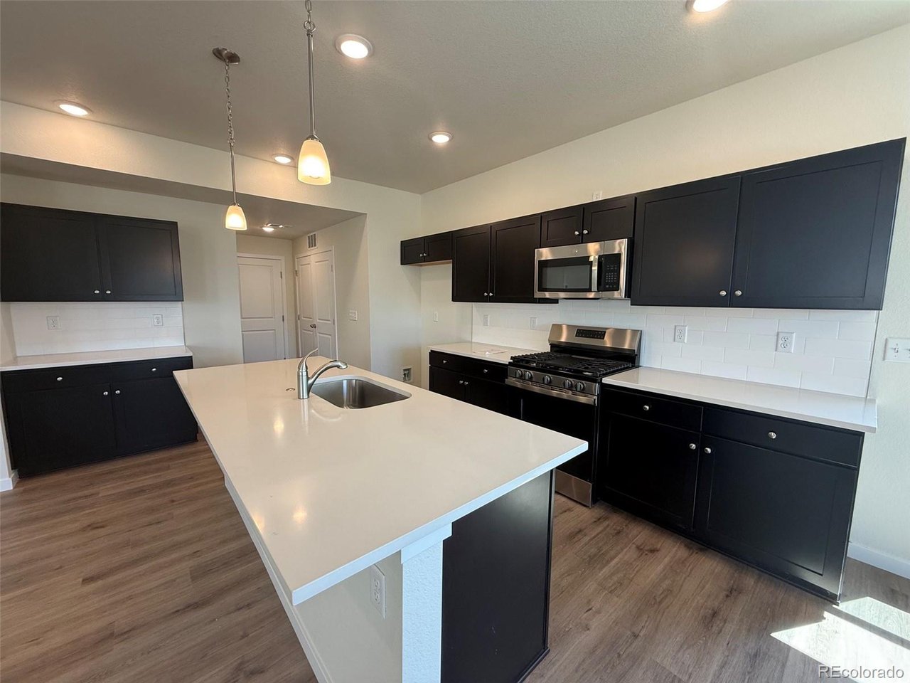 824 N Bently St — photo 2