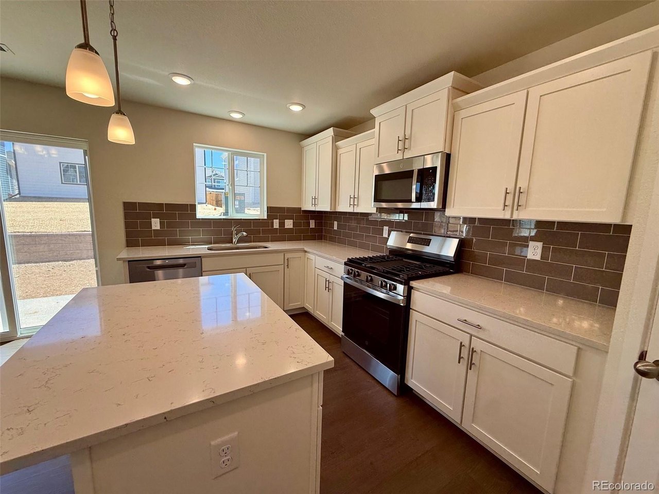 766 N Carrie Ct — photo 5