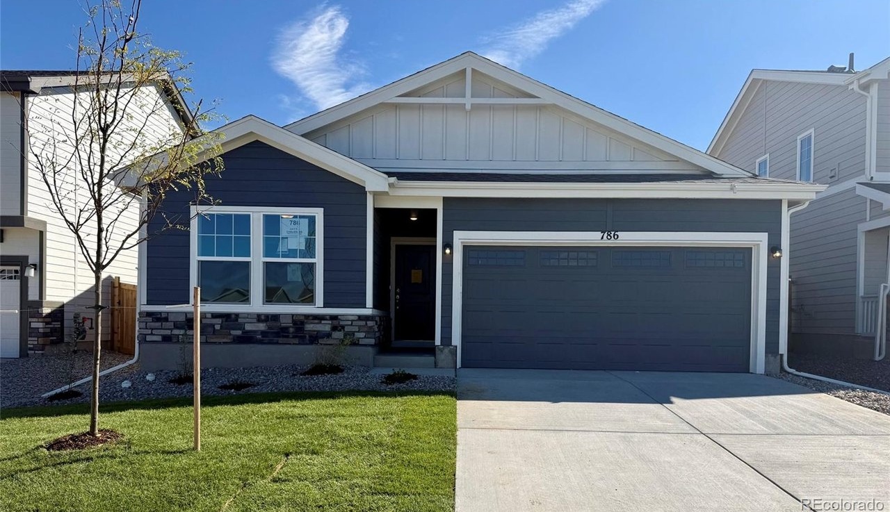 786 N Carrie Ct — photo 1